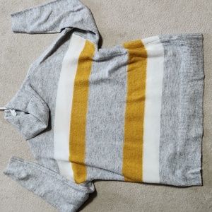 Sweater Cowl neck Gray/Gold/Cream- Medium